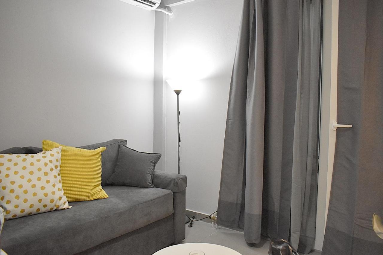 Check Point - Acropolis Apartment Атина Екстериор снимка